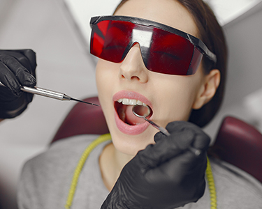 Bleaching – Teeth Whitening in Turkey