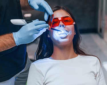 Bleaching – Teeth Whitening in Turkey