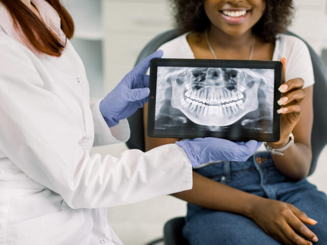  Ağrımayan 20’lik Diş Çekilir Mi ? Hangi Durumlarda Çekilir ?