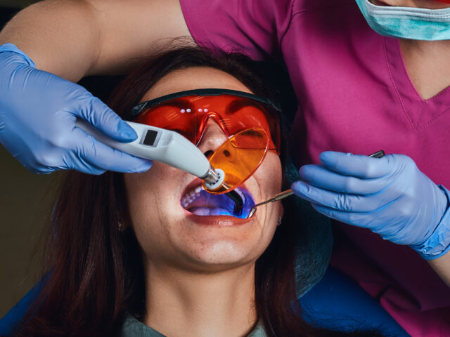 Laser Dentistry in Istanbul: A Pain-Free Path to a Perfect Smile