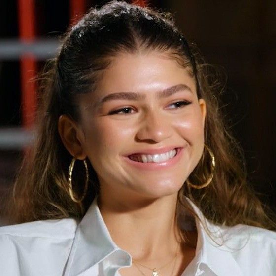 Zendaya teeth