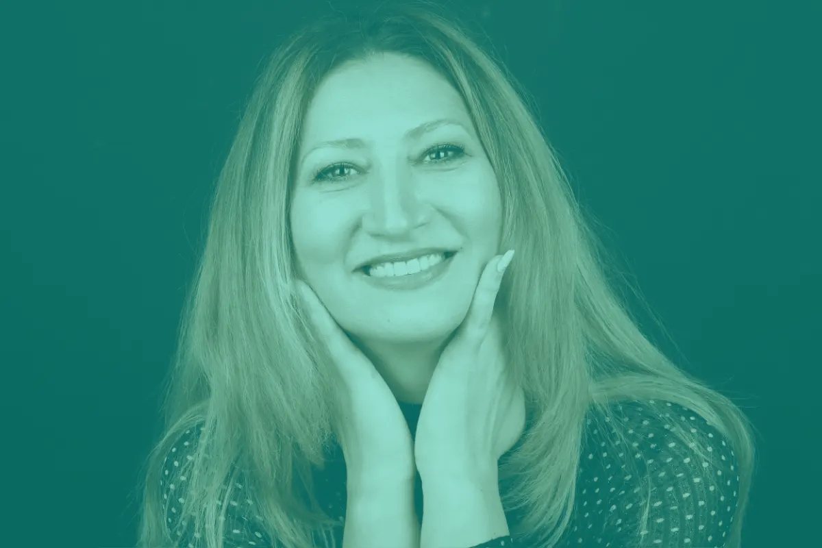 İmplant Üstü Hibrit Protez